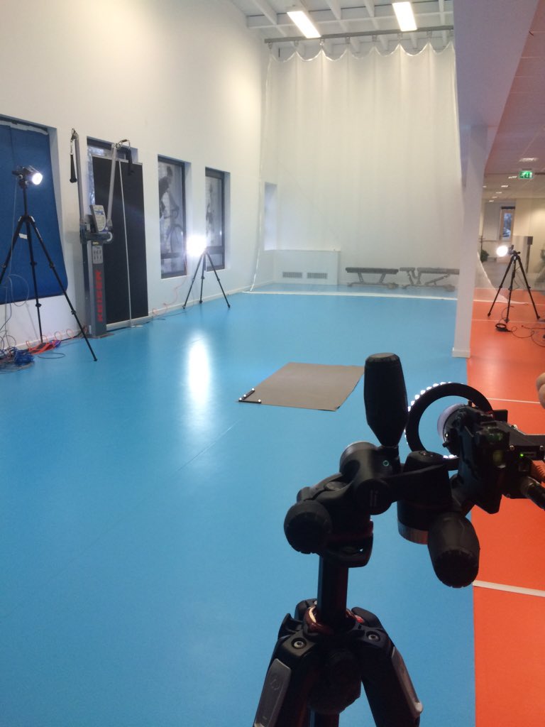 HagenaarsMaas's tweet photo. #Hockey Performance Centre test; drag flick research. #samcon.be #simimotion https://t.co/hbrukgB0mM