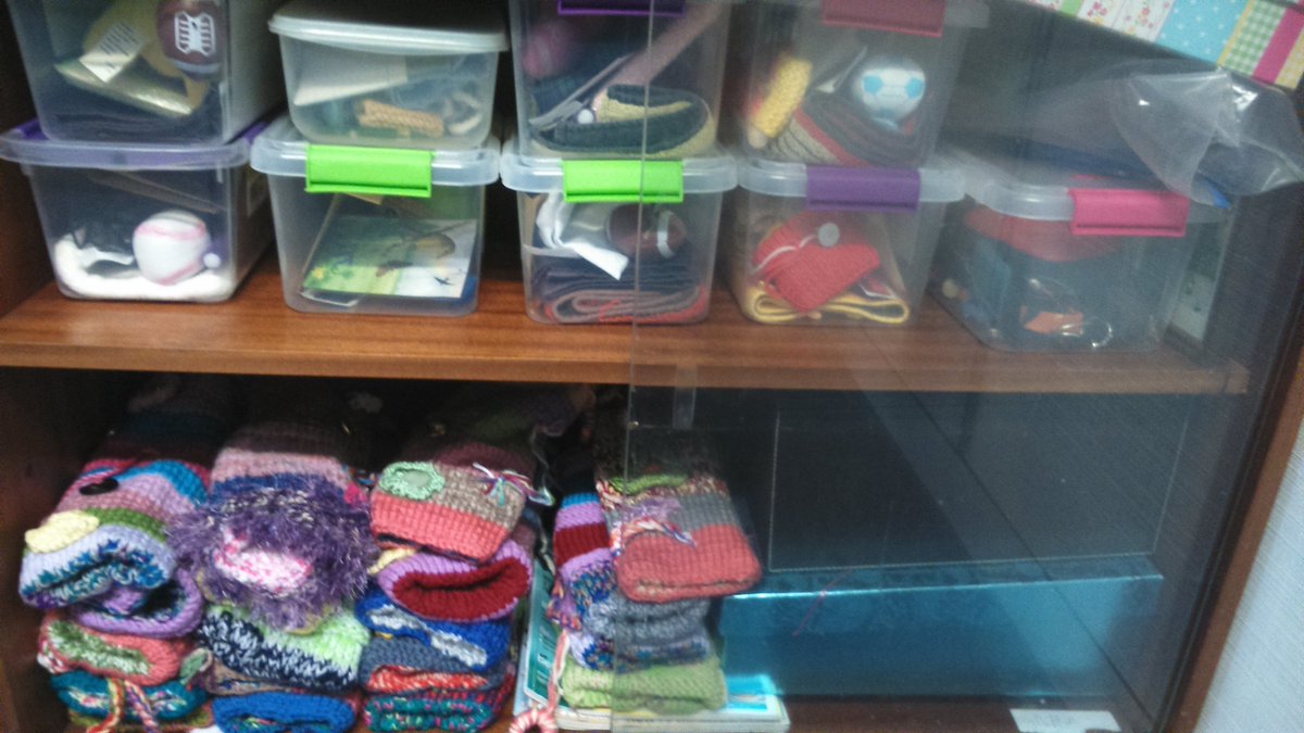 Our Dementia activities cupboard has been restocked. 😀 <a href="/JamesPagetNHS/">JPUH NHS FT</a>