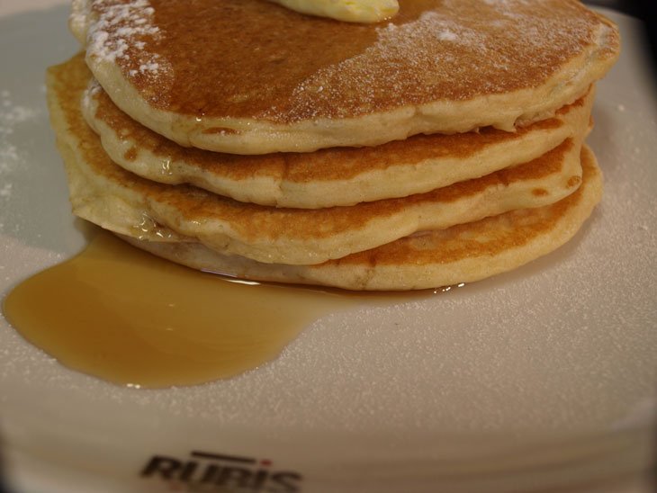 RubisWK's tweet photo. Perfect excuse to indulge today as it's #PancakeDay Freshly made to order and with bacon or blueberries if desired https://t.co/nAjgCQojJP