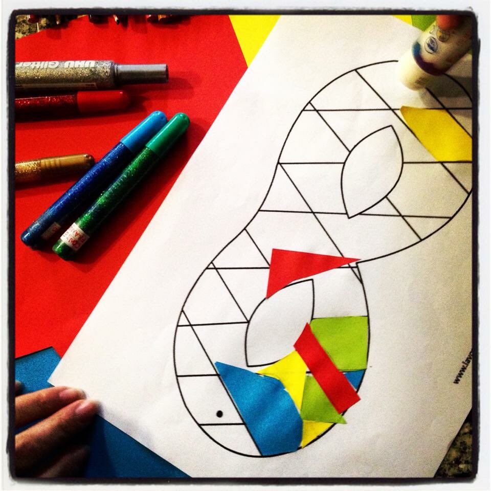 OPromiseMoms's tweet photo. Le #ŌMamme oggi alle prese con lavori creativi, #BuonCarnevale! https://t.co/al0CSzmGA1
