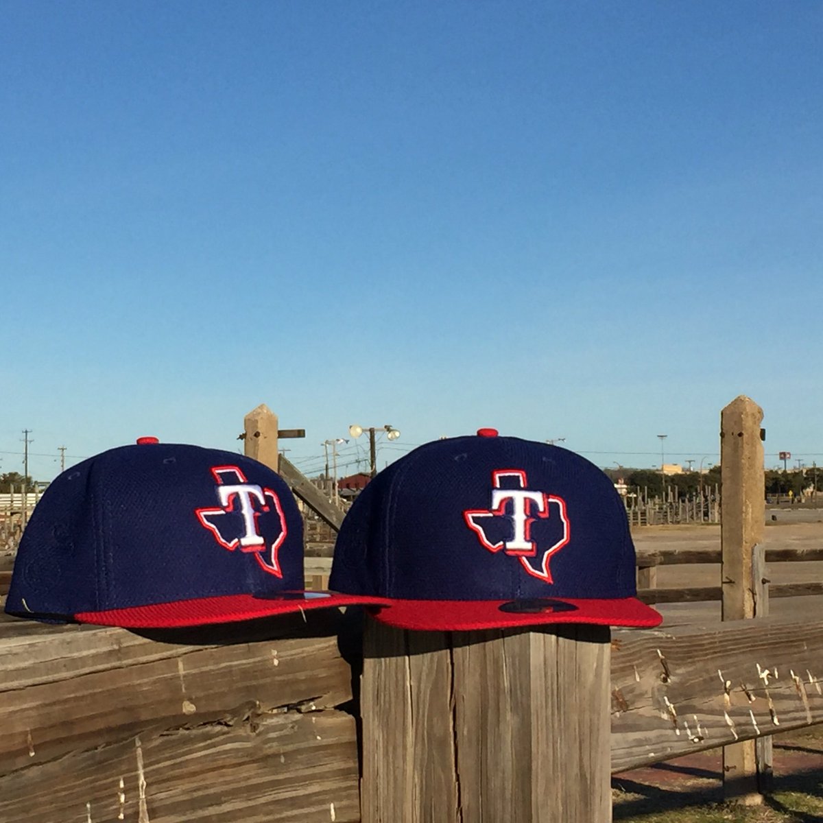 Howdy, Fort Worth! We're giving away the NEW #RangersSpringCap to 2️⃣ lucky #Rangers fans within the hour. Who's in?