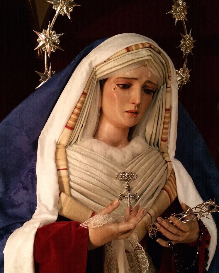 VeraCruzSoledad's tweet photo. Ntra. Sra. de la Soledad ya se encuentra ataviada para la Cuaresma 2016. https://t.co/UXYfwEWshP