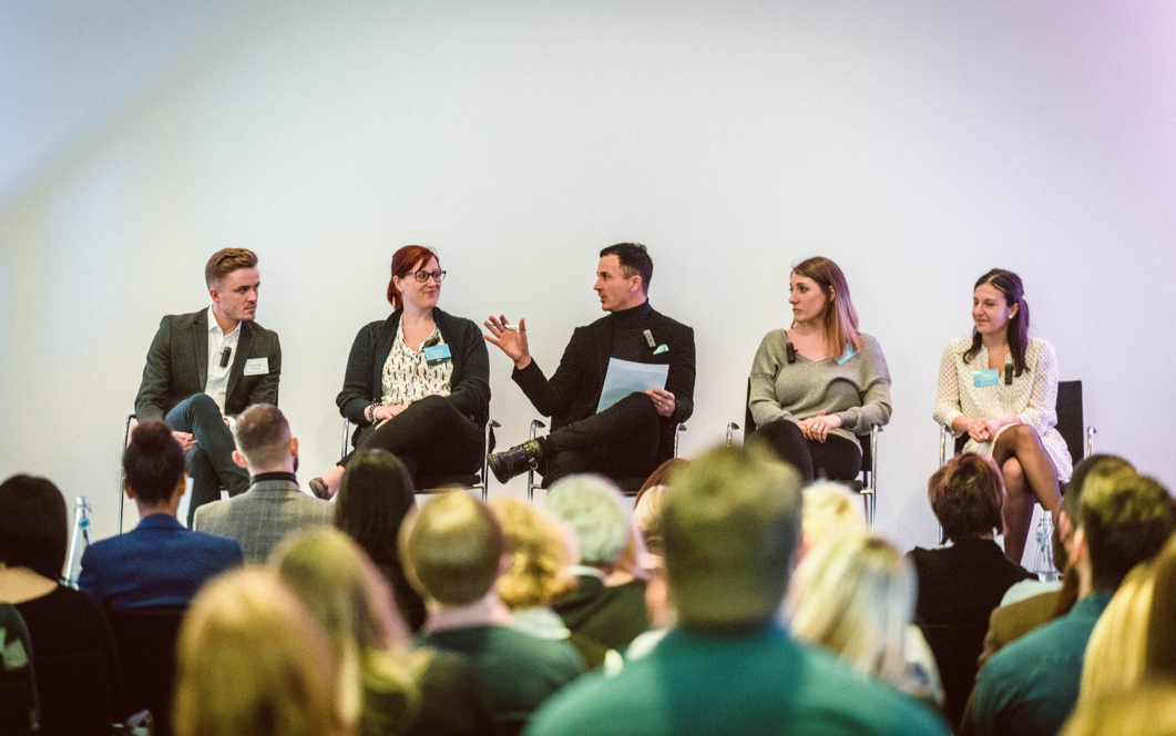 EdisBret's tweet photo. A massive thank you to @EliseLoc &amp; @Lara_FDM_HR for being part of the Q&amp;A at the @EnExcellence event last Friday! https://t.co/0xuI3CGDhK