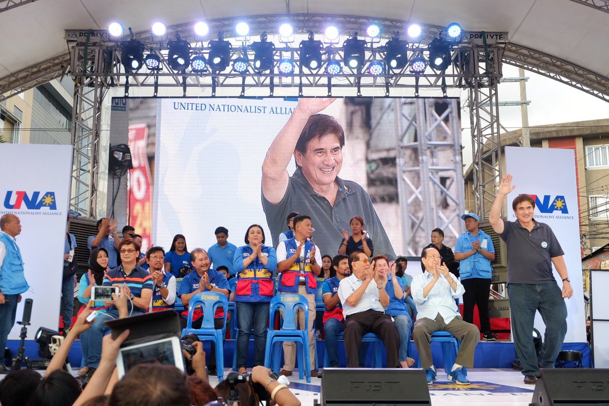 gringo_honasan's tweet photo. UNA Kick-off Rally | @VPJojoBinay @PartidoUNA @BinayTeam #TeamHonasan #Honasan2016 #PatasAngLaban https://t.co/8Rx5ruui6Z