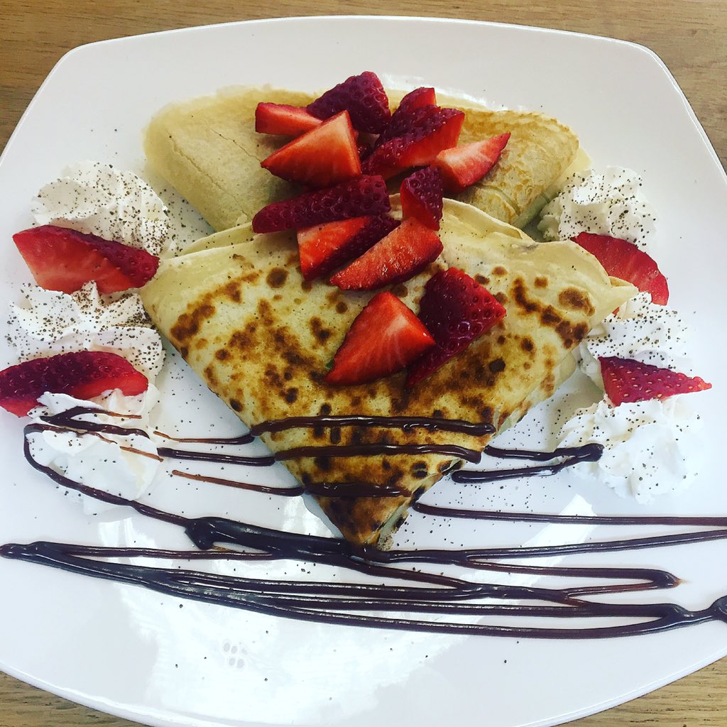 The_Cwtch's tweet photo. Happy pancake day 😍😍 https://t.co/7SomfADs6P