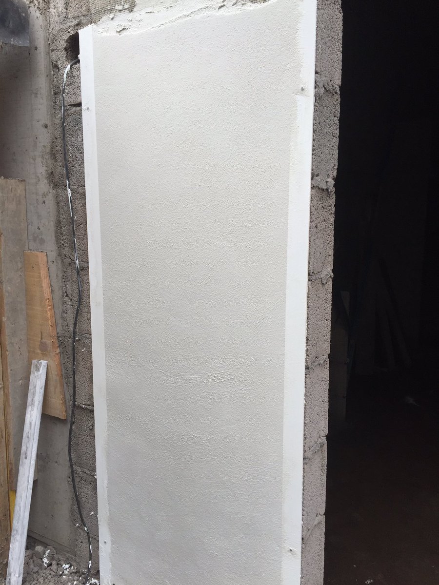 AlejoKerakoll's tweet photo. Aplicando #Rasobuild Eco Granello excelente trabajablidad y estética. @kerakoll https://t.co/hCRa8CTOm2