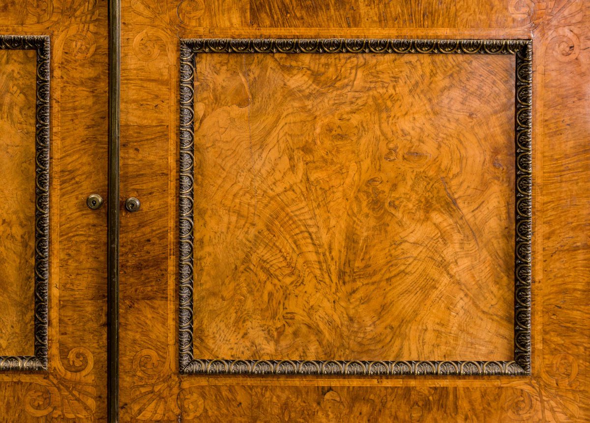 HseWindsor's tweet photo. 19th Century #Oak #Breakfront #Bookcase Attributed To G Bullock https://t.co/AelaAxFsIe #furniture #interiordesign https://t.co/GynyGT6esS