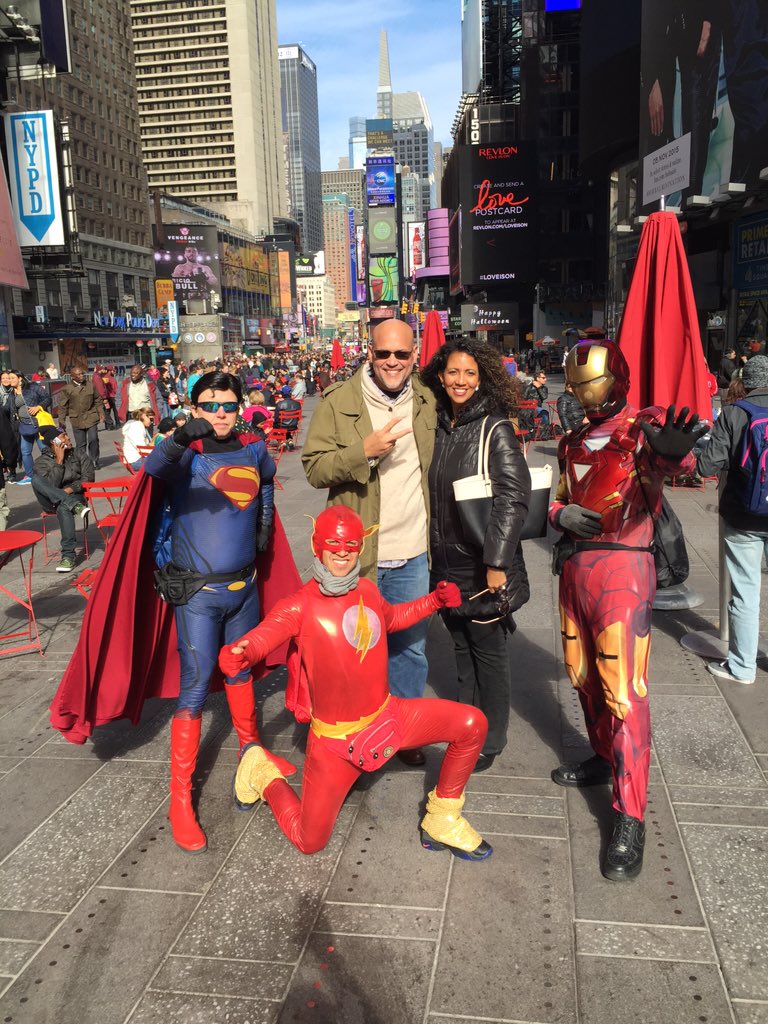 kelvinpevans's tweet photo. #13loveweek my love and I hanging out with superheroes in NYC. https://t.co/mo3KolagRe