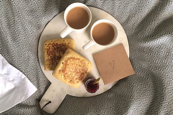Fancy breakfast in bed this Valentine's Day? RT &amp; Follow to win this Box from <a href="/goodpropertea/">Good & Proper Tea</a>. T&amp;Cs in next tweet.
