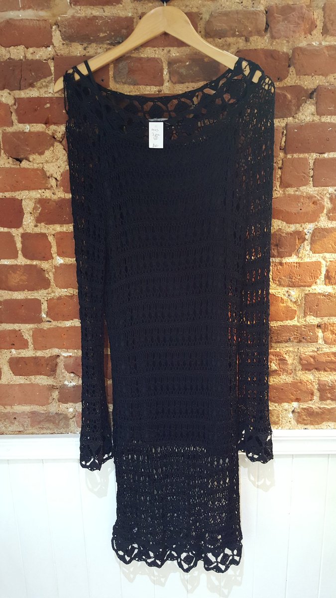 VGpreloved's tweet photo. This stunning crochet dress is perfect for #valentinesday! #preloved #M&amp;S #Dress  #DressAgency https://t.co/P5uhVvaby9