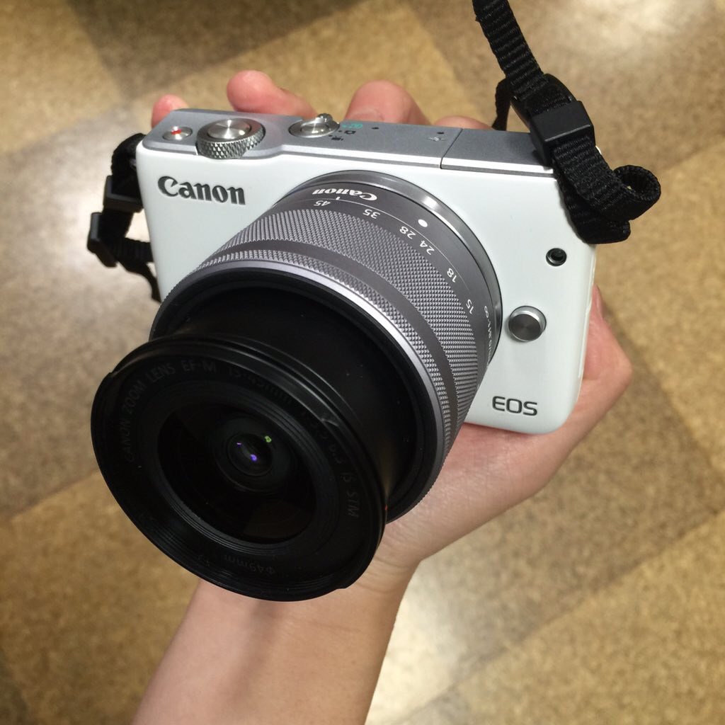 O Xrhsths Y Sto Twitter ちなみに私がいつもアップしてる写真のカメラは 10月に新しく発売されたcanonのeosm10 韓国人がよく持ってるこの種類 オルチャンにも人気 風景も人物も綺麗に撮れてお手頃価格で本当オススメ オルチャン T Co