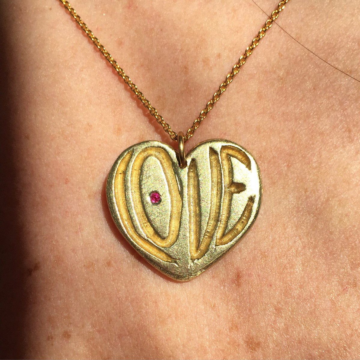 #ValentinesDay is coming up! This love heart would make a perfect gift! ❤️