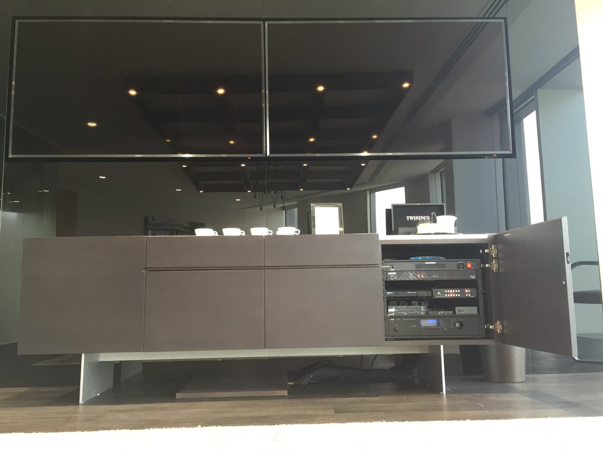 LS_Solutions's tweet image. Another successful #av #install. #servicedoffice with a view :) @amxtalk @smasunguk
