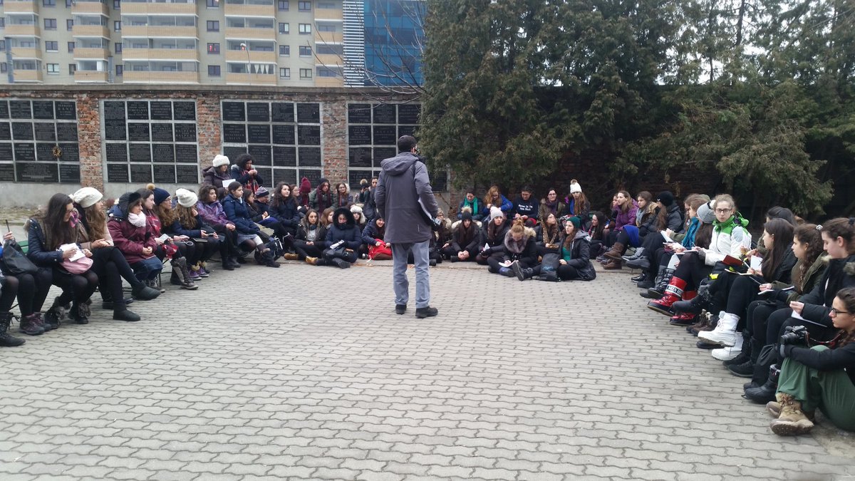 <a href="/JRootsTours/">JRoots</a> We begin our Journey - the massive Warsaw cemetery. 200,000+ stories buried here.
#HasmoGirlsPoland2016