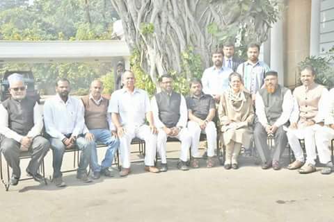 HafizShazHyd's tweet photo. Ye hamare boss ka rutba hai baba !!
Jo tum italian ke bazu baithe samjhe !!
@asadowaisi https://t.co/qfv4JqcCyE