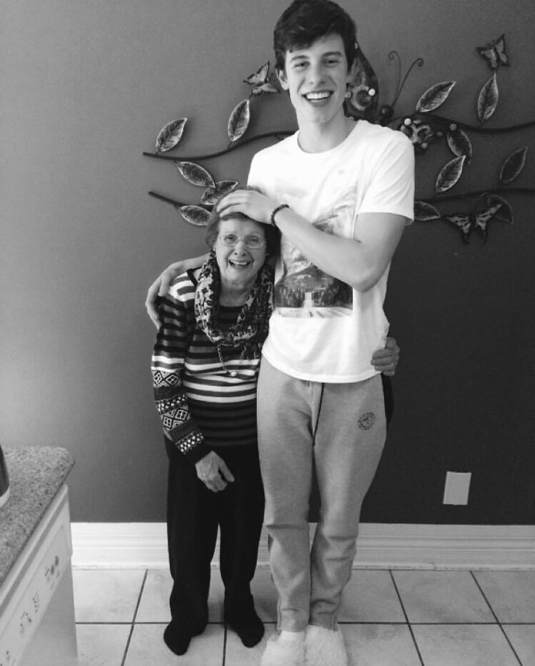 Beanieboyshawn's tweet photo. If this isn't the cutest thing you have ever seen you are lying https://t.co/Xv8RI8W5kC