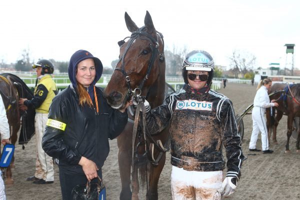 Rendez-vous sur @Equidia tweet media