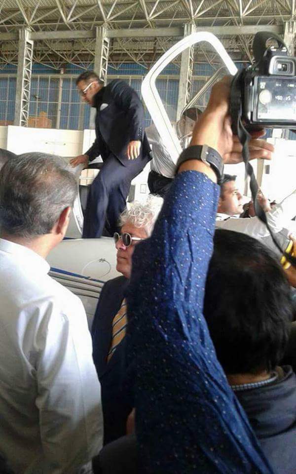 BeingSalman_Com's tweet photo. His New Look's
@BeingSalmanKhan  in Gondia (Today)
invited as a chief guest ..
At B.D Science College. https://t.co/TtzVHxp9Tl