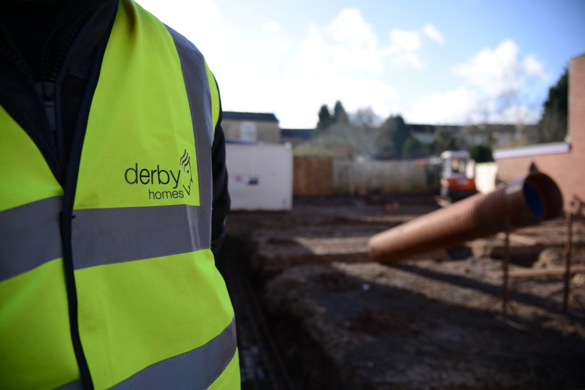 DerbyHomes's tweet photo. Over in Peel St. Morley, foundations are being laid for two new #homes. https://t.co/PBBUaF8LZo #DerbyUK #UKHousing https://t.co/qlHJP172RI