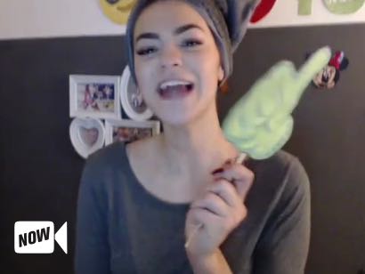 lisalockchen's tweet photo. 🔴 LIVE ChameenLoca sendet auf #YouNow - https://t.co/oCn1bvKTJ0 https://t.co/BfthIbpS8b
