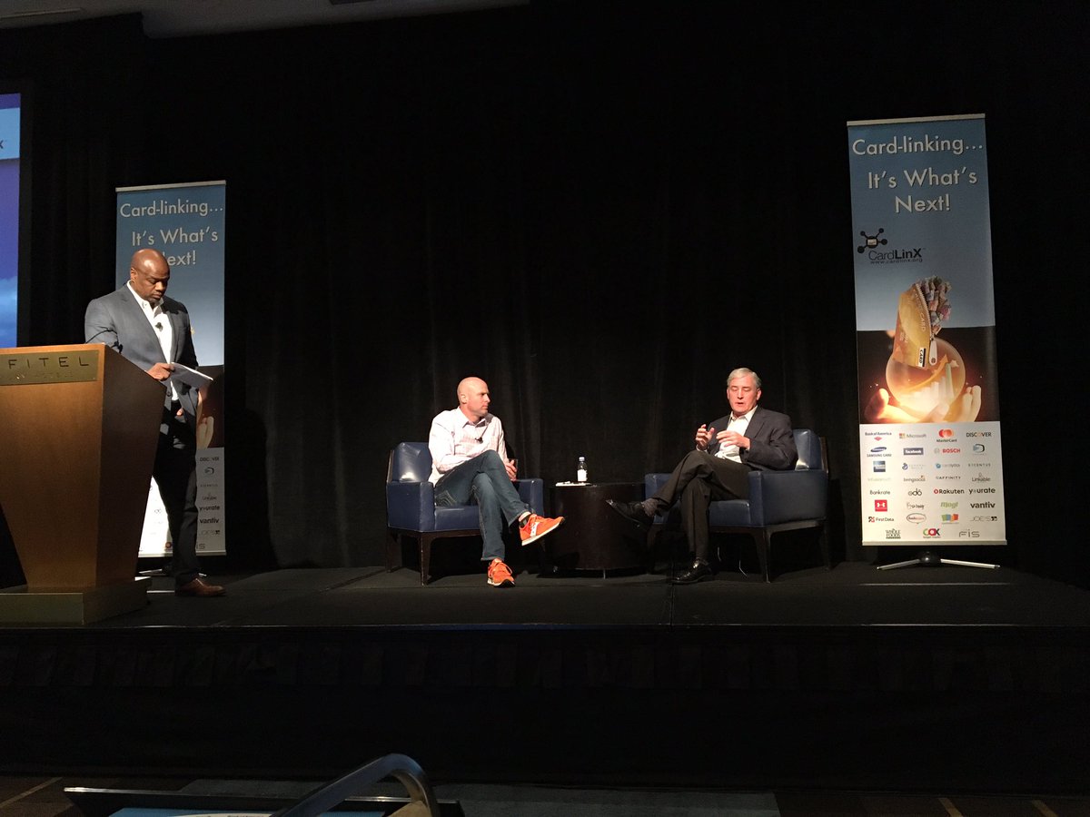 DigComAll's tweet photo. Panel on #card-linked technology 4 #engagement #loyalty @Thanksagain #SimplyTapp #vPromos #CardLinxForum https://t.co/g7zJsfkPHU