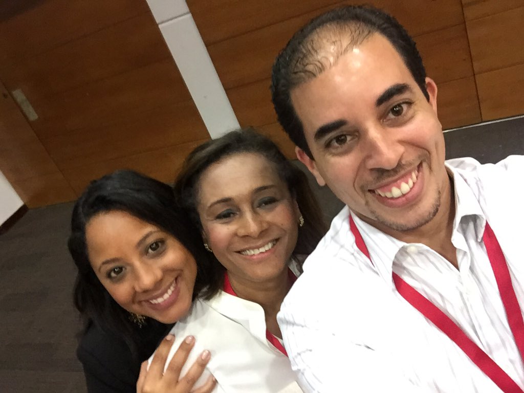 Victor M. Luna tweet media
