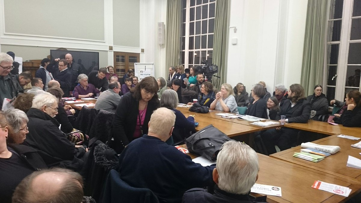 Prime example of "hutching" at Islington Housing Bill meeting