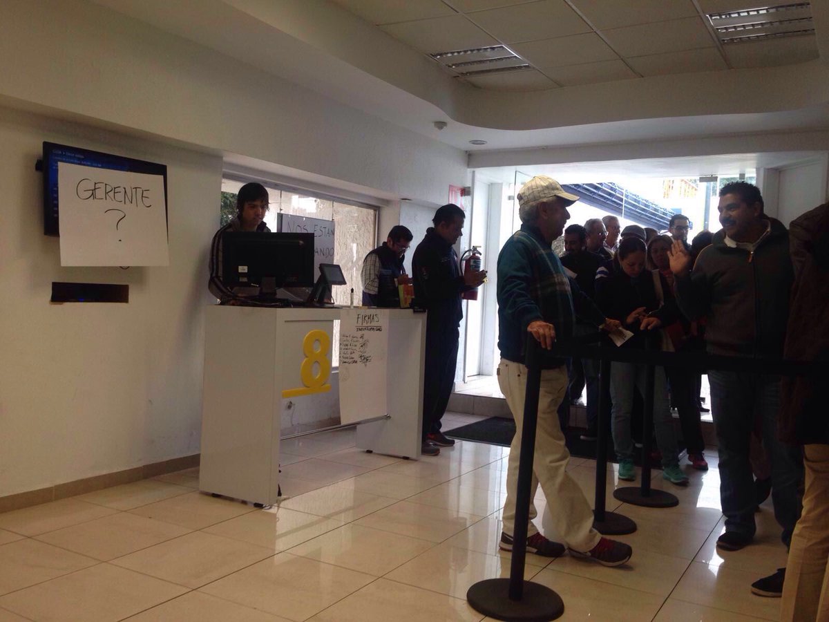 jaliscoesuno's tweet photo. Usa servicio d IZZY?
Esta mañana sus oficinas en Zapopan se convirtieron en ring a pesar d intervención d @Profeco https://t.co/RyxVj8Ud3U