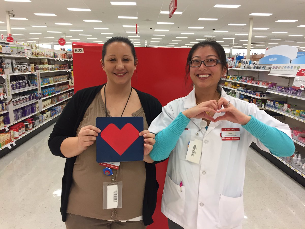 LiemNguyen0909's tweet photo. Thanks Nancy and Kristi for focusing on customer service! #allsmiles #caring #CVS16322 @tiffanyb93 https://t.co/AYV9e0H2eI