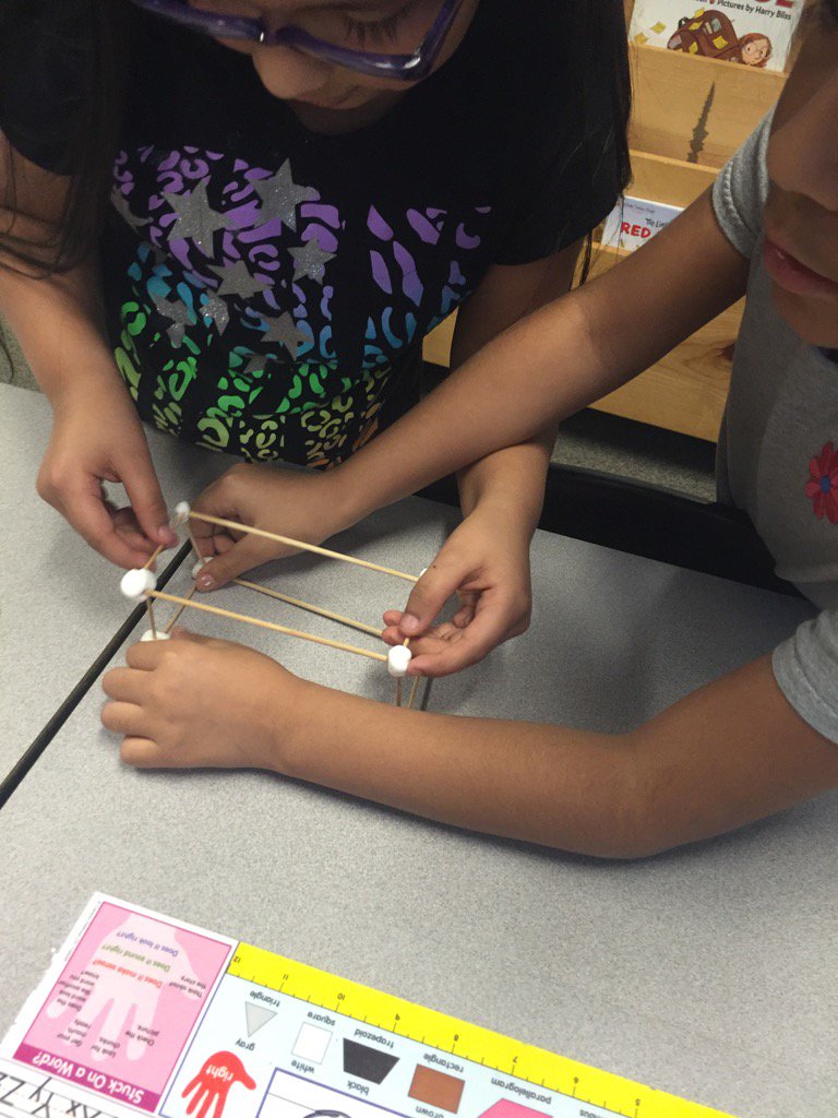 vanessastoltz's tweet photo. #hfsoars https://t.co/c4luwn0lrx
