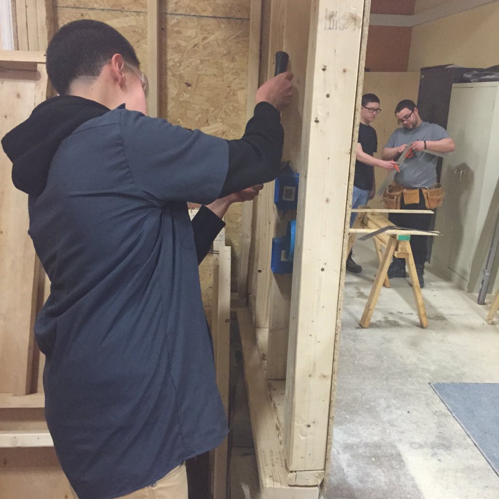 kkdemarest's tweet photo. @kkdemarest: #NCCVoTech #dths #RealLearning4RealLife Delcastle Electrical, Plumbing & Carpentry students on project https://t.co/Vt6O8bfLEY