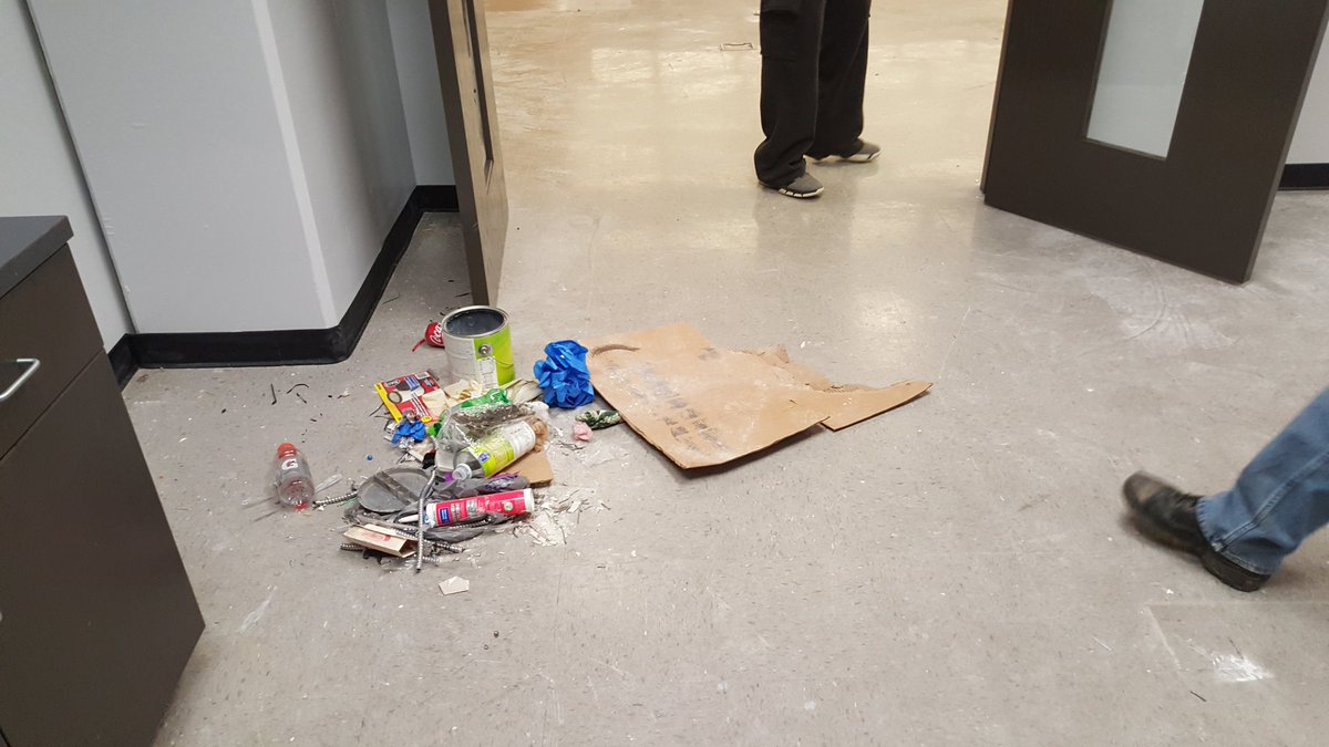 AECEClean's tweet photo. We take great pleasure in helping our customers transform properties. #NashvilleConstruction #FinalCleaning #NPL https://t.co/jFq2R8f23w