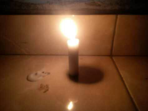 SheChannd's tweet photo. Bukan menunggu biar lilinnya padam tapi siaga (banjir)
#PrayForBangka #savebangka https://t.co/nqc0Y9ef5B