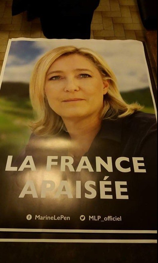 JulieApricena's tweet photo. Les nouvelles affiches sont arrivées.
Au travail !
L'avenir nous appartient !
#FNJCher https://t.co/Xm3abE67NZ
