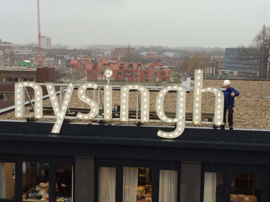 SignSolutionsNL tweet picture