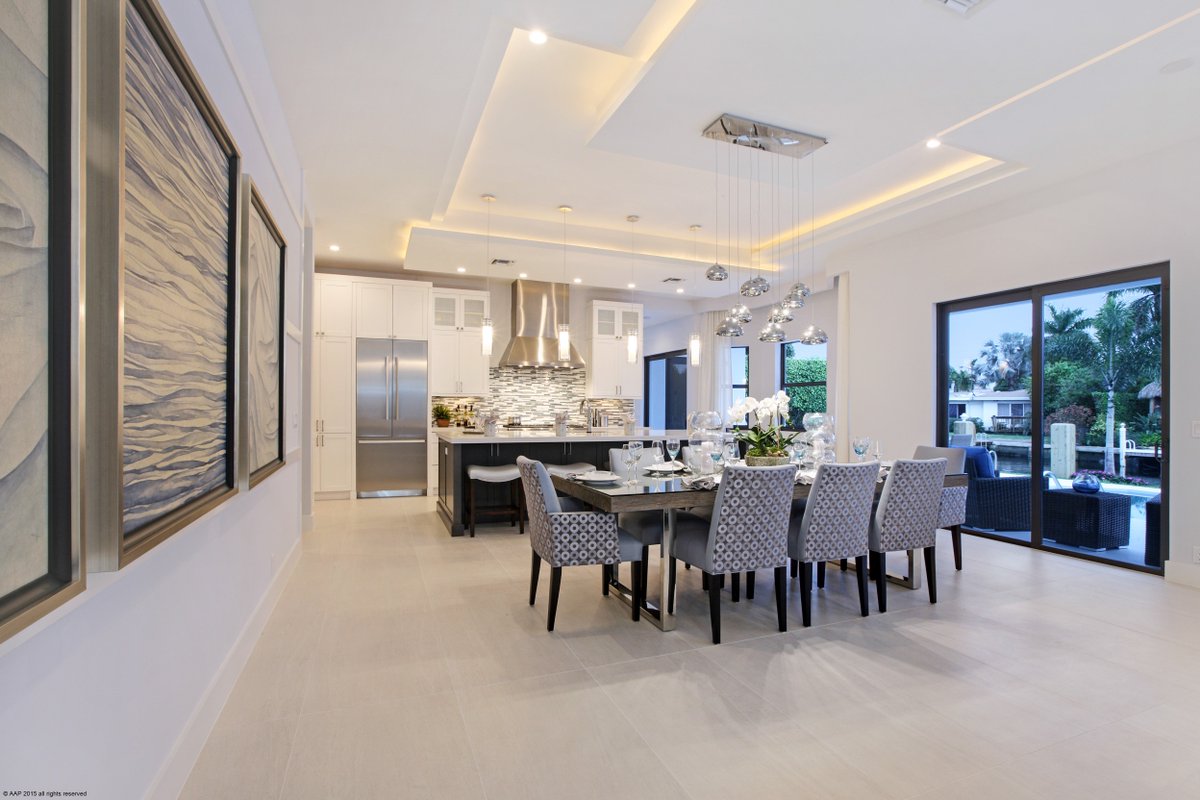 eastsideluxury's tweet photo. Open house today 12-2PM. Preview this magnificent waterfront pool home East Delray Beach. https://t.co/iCen4kWBfl https://t.co/zeX0tqgQnV