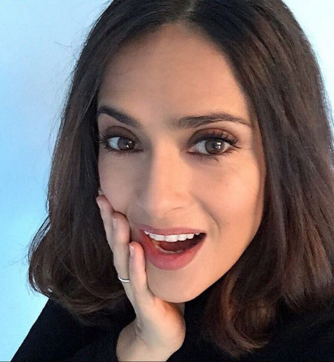 FaceDetective's tweet image. Salma Hayek has stolen Winona Ryder's face. The shoplifter has become the shoplifted!