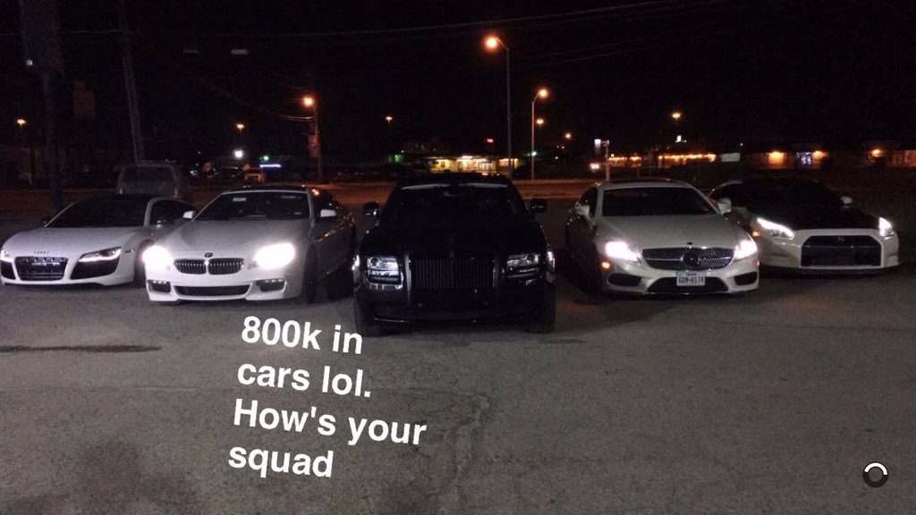 JohnnyBaesa's tweet photo. @in_my_SHEETS your snapchats are the best. GTR never gets old. #SquadGoals #ChicagoGoals #BlueberryBosses https://t.co/IiN8KYFPha