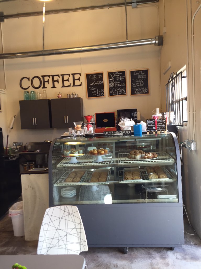 sariemonster's tweet photo. Finally got to stop into this adorable little place for some fantastic bulletproof coffee! @JustDeserts226 #magical https://t.co/bnNngFmee0