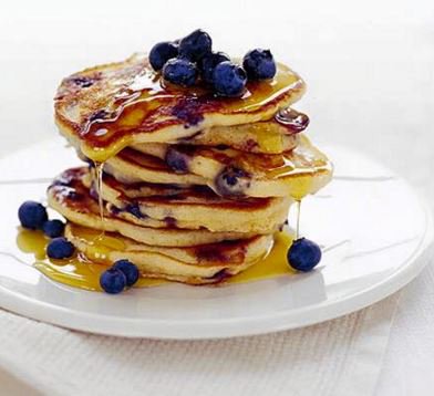 IBelieve_IRE's tweet photo. It's Pancake Tuesday! How do you like yours? Dripping with syrup, lavished in chocolate or simple lemon and sugar? https://t.co/aVhKwJTYVL