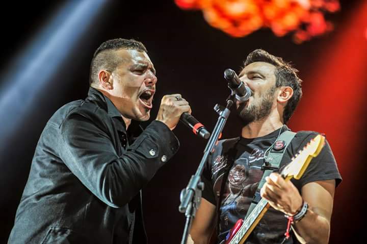 martingonz54's tweet photo. @catupecuoficial y @ntvgoficial compartiendo escenario en el Cosquin Rock ! La rompieron . Qué sea rock ! https://t.co/YohYb4qnhE