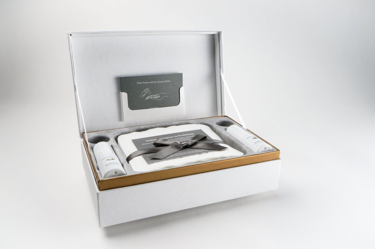 Did you know that the $275 toiletpaper in the #Oscar goodie bag from Joseph's Toiletries is packed in PaperFoam?