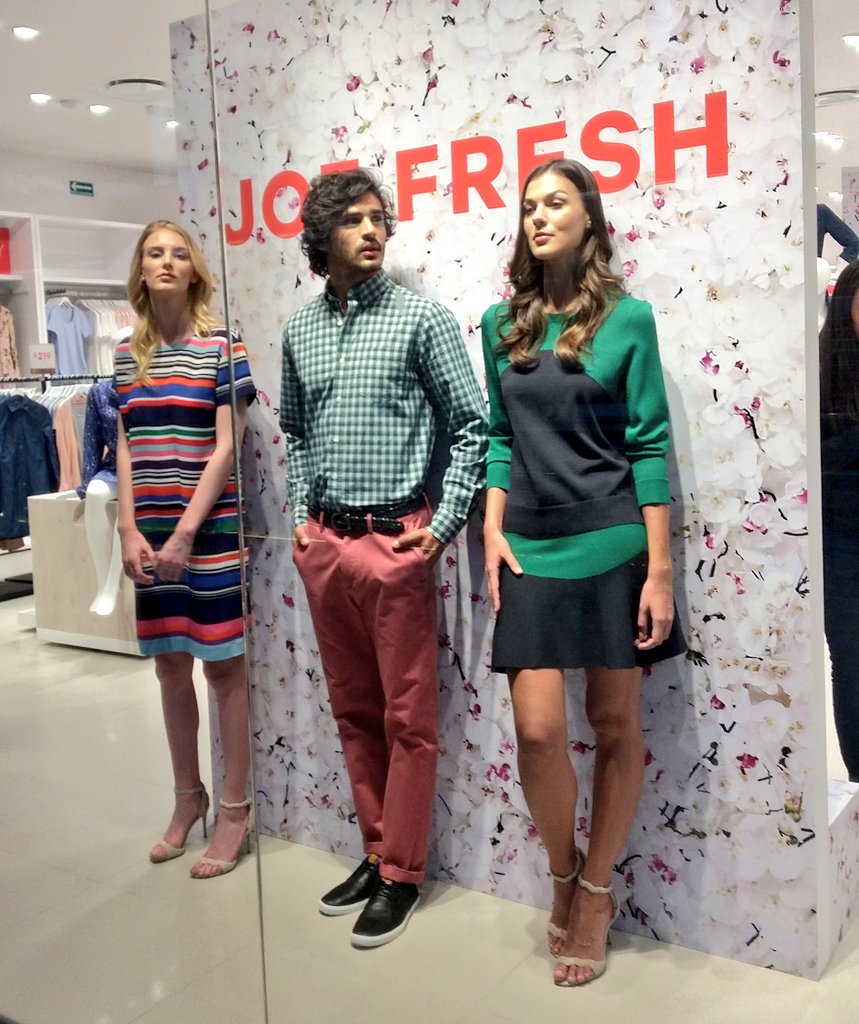 Guapologia's tweet photo. ¡Listos para el calor! Lo nuevo en Joe Fresh #Freshinspirationmx @palaciohierro https://t.co/6dPySyx1s8