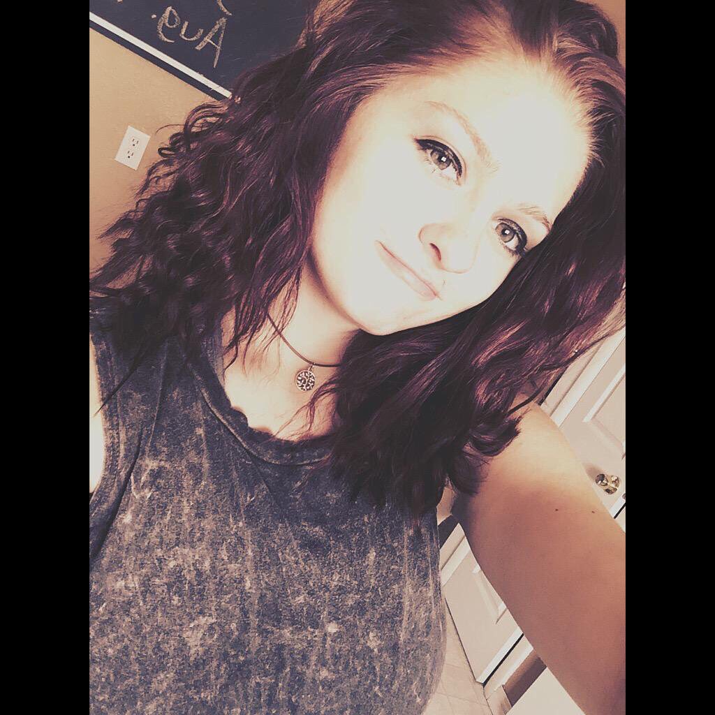 UtahsFlyest's tweet photo. Chloe Vandiver // Kearns High https://t.co/0sIy7paSsJ