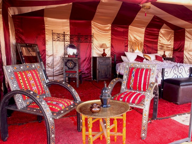 ansjourneys's tweet photo. Imagine #Morocco! Check out the #luxury of this marvelous destination. https://t.co/hhjT5cytiY #Africa #LuxuryTravel https://t.co/DeLU2ANmBi