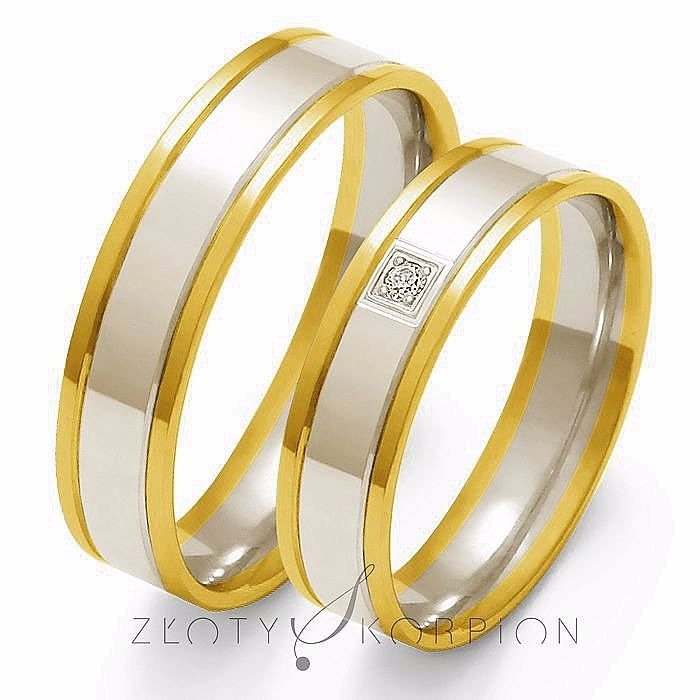 StoreExquisite's tweet image. We love designs by "Złoty Skorpion " and so should you. 

#weddingplanning #weddingring #gold