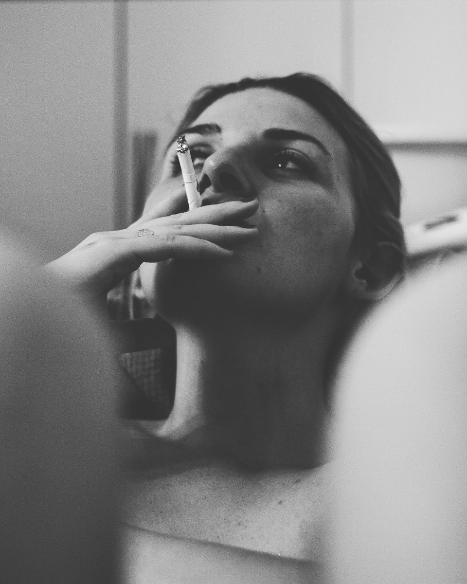 Koupelnove cvakani! #bath #photography #portrait #black #white #bw  #monochrome #cigarette #bathroom