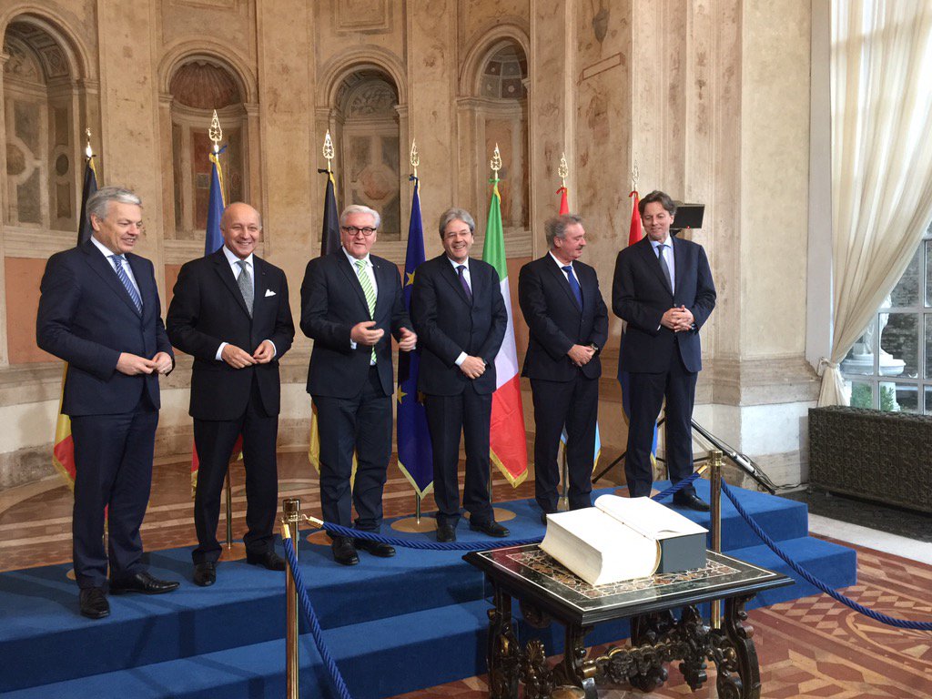 stefanover's tweet photo. #EUfounders family photo in #Rome @PaoloGentiloni @LaurentFabius @GermanyDiplo @dreyenders #Asselborn @DutchMFA https://t.co/yZPLotqkzC