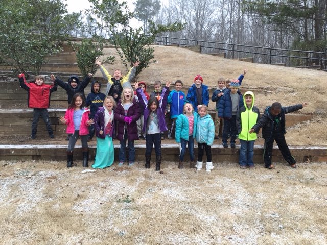 kreedmpe's tweet photo. Ready to enjoy some time in the snow!! @MPE_Mustangs https://t.co/TLllhLOHLI