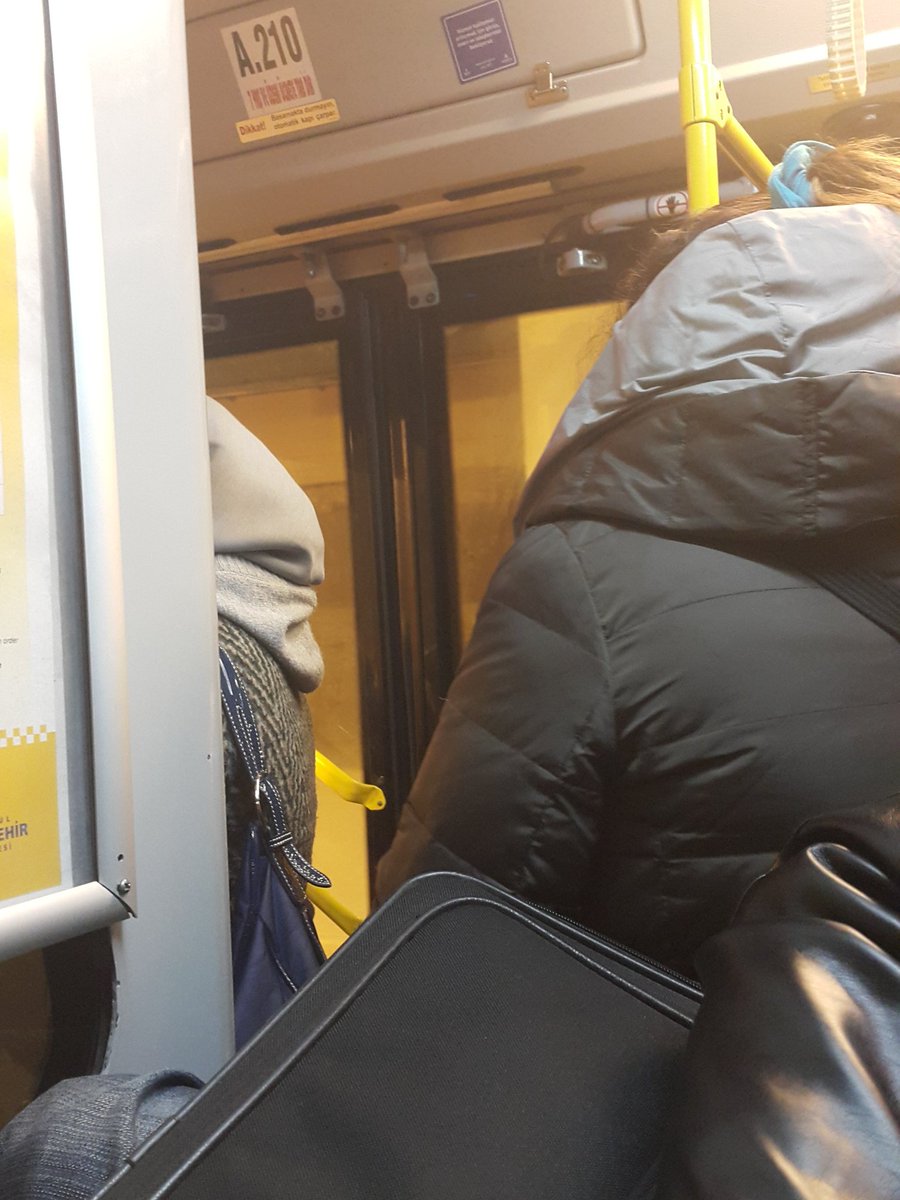 benyervermem's tweet photo. Şöför bey müziği kapatır mısınız? Sanırım ARABEKS sizi hızlı yapıyor! #72t @ietttr https://t.co/6K89BaZqN8